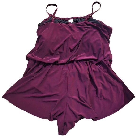Aqua Green Women Standard Keyhole Blouson Romper Maroon Swimsuit SZ 16W - Picture 2 of 8